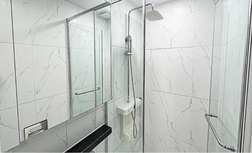 Bathroom 3, Orange County Byeongjeom Station, Hwaseong