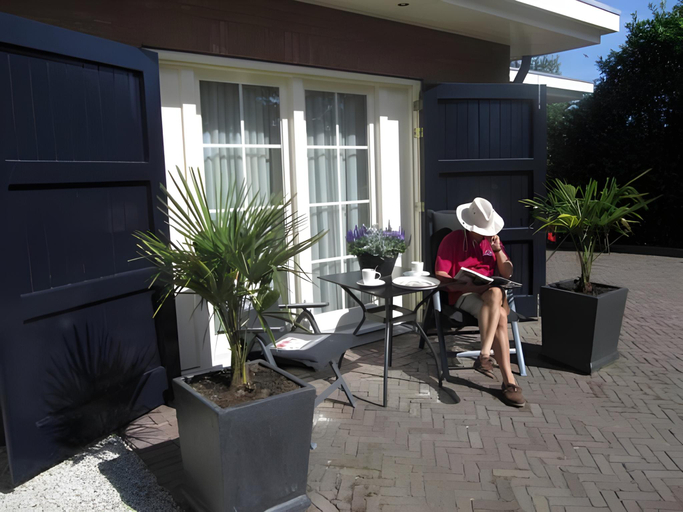 Others 4, B&B De Rozenhorst, Maasbree