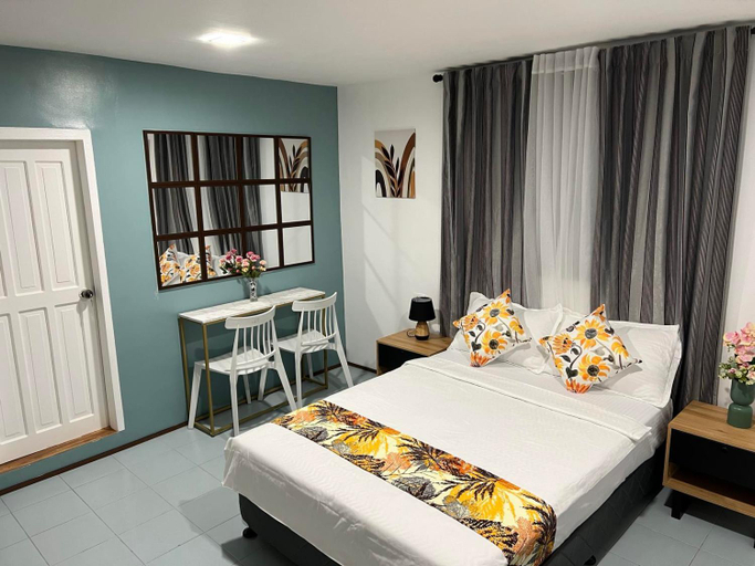 Others 5, B & B Suite Room, Roxas City