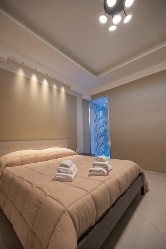 Bedroom 4, Luxury Rooms Hotel, Napoli