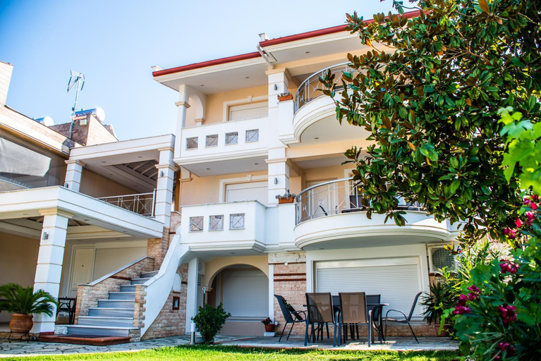 Others 3, Villa Verano, Central Macedonia