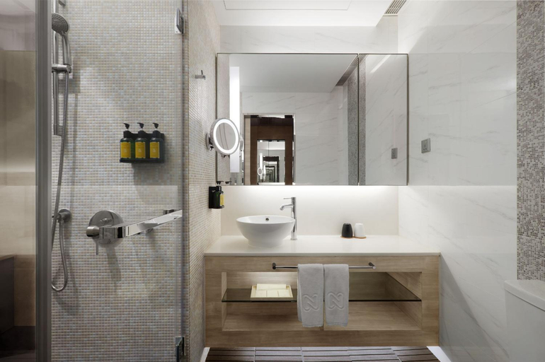 Bathroom 4