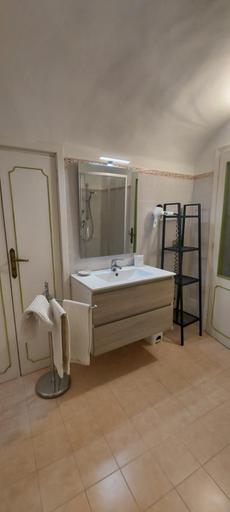 Bedroom 3, SUITE del B&B dei DORIA, Imperia