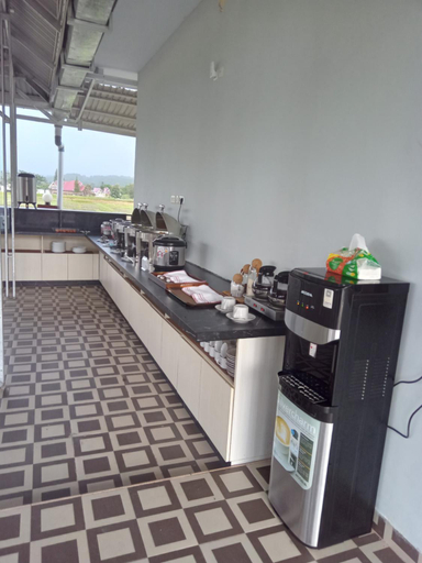 Food & Drinks 4, LOSMEN 88 TENTENA, Poso