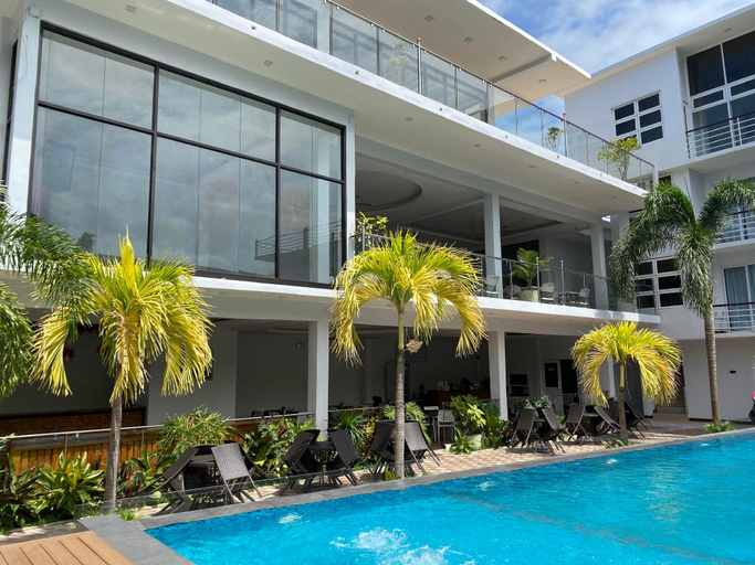 The XIMO Suites, Malay