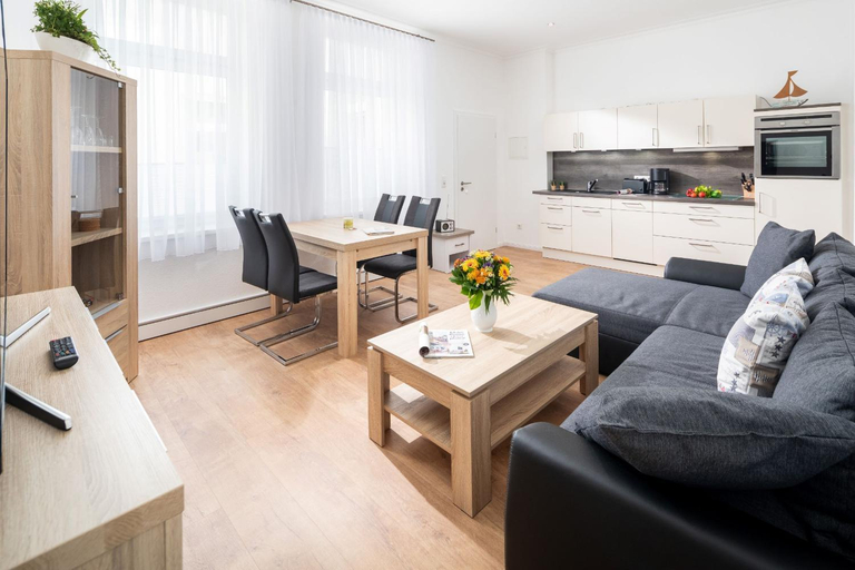 Others 5, Haus Elimar Weber, Aurich