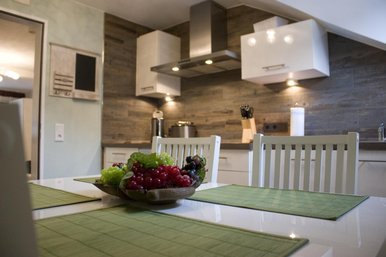 Dining Room 4
