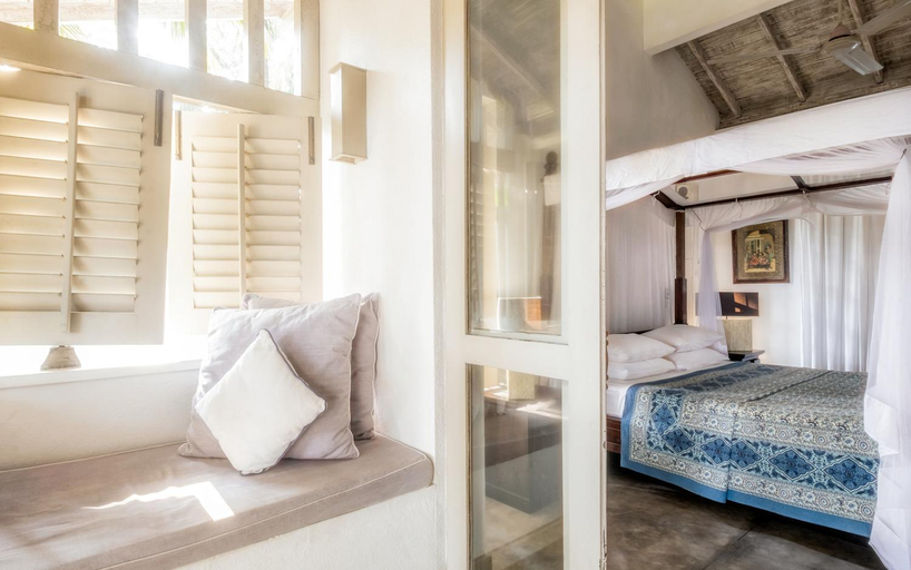 Bedroom 3, Satin Doll Hotel, Habaraduwa
