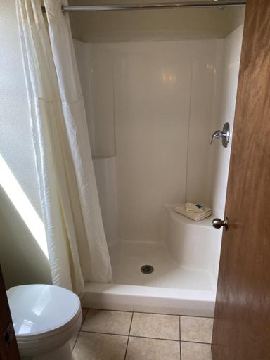Bathroom 3, South Platte Cabins & Kennels - Campsite, Keith