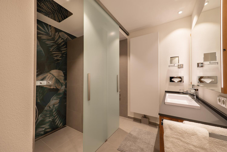Bathroom 5, Kur- und Wellnesshotel Forch, Unterallgäu