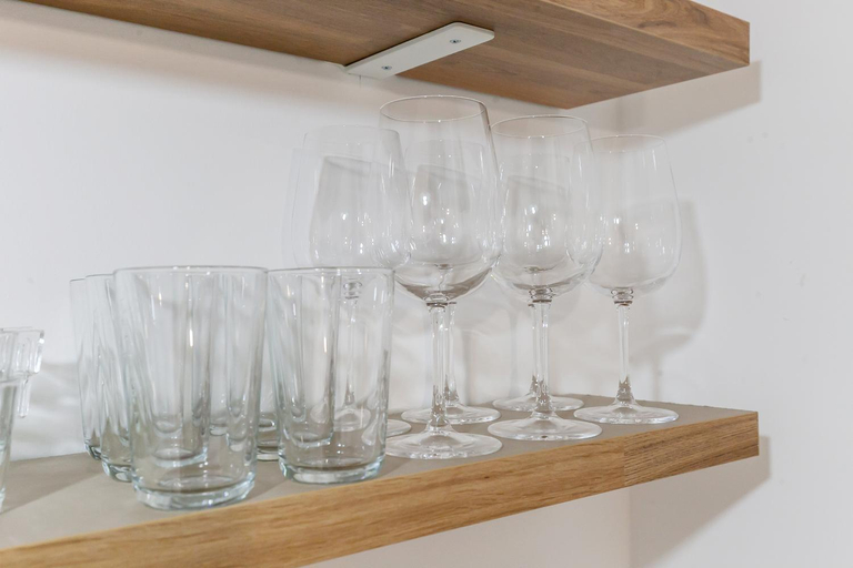Food & Drinks 2, Spacious Design Apartment Central Milan, Milano