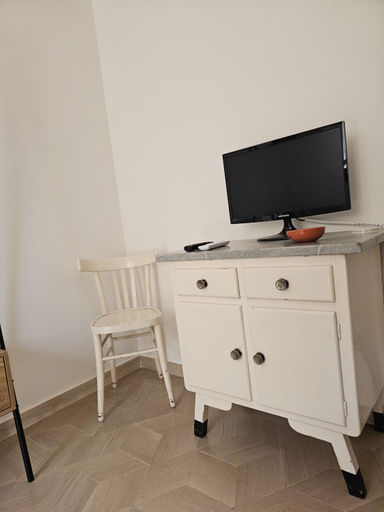 Others 5, La casina di Irene, Chieti