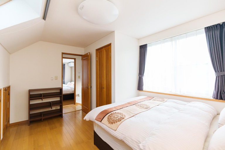 Bedroom 11