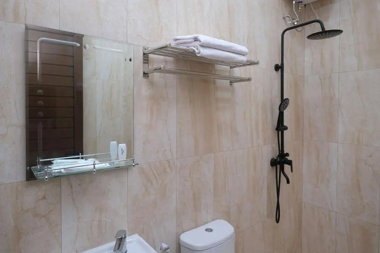 Bathroom 12