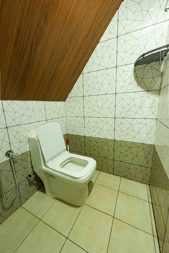Others 5, Liara haven, Ernakulam