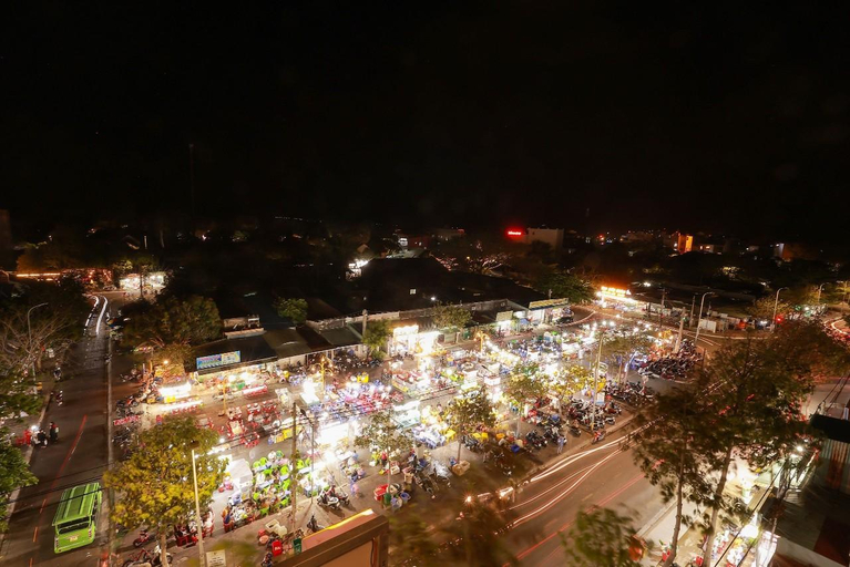 Others 5, Hoa Mai, Côn Đảo