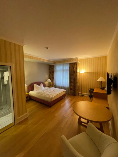 Bedroom 12