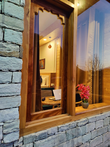 Exterior & Views 2, Tirthan Stone Age inn, Kullu