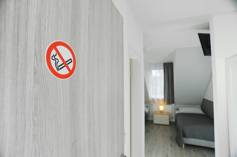 Bedroom 3, Swetis Passage, Rhein-Erft-Kreis