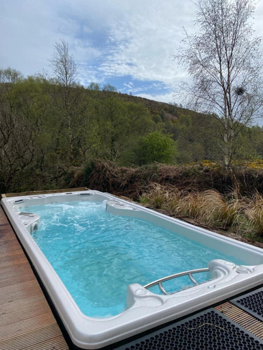 Sport & Beauty 2, The Deerstone Luxury Eco Hideaway