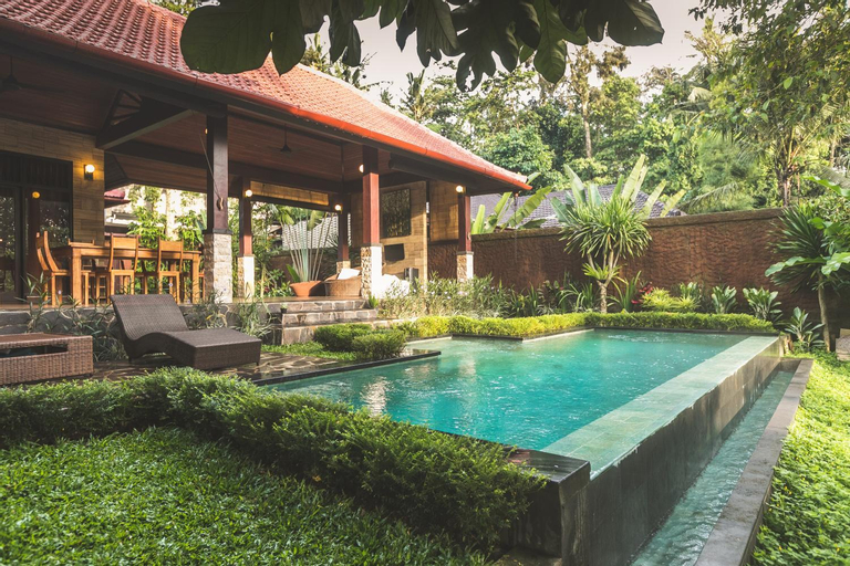 Swimming Pool 6