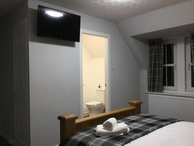Bedroom 2, Glenshee B&B, Highland
