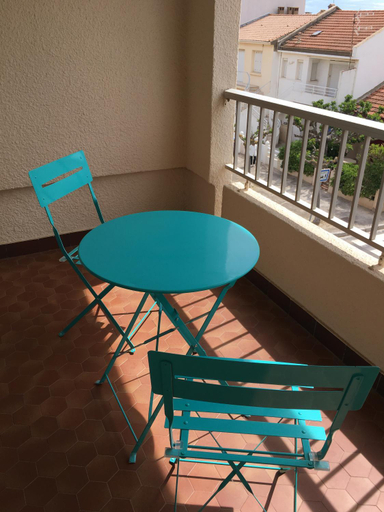 Others 5, Hotel Alcyon, Hérault