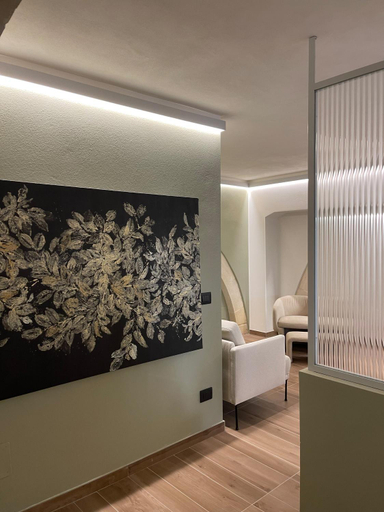 Others 2, Raha Suites, Syracuse