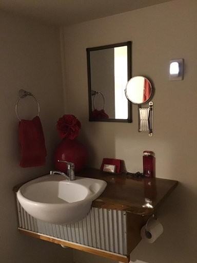 Bathroom 1, Rossmount Rural Retreat, Cooloola (excl. Gympie)