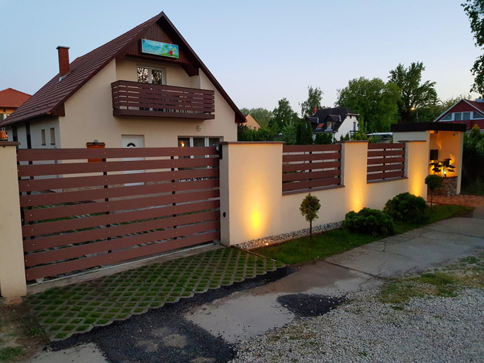 Others 2, Napsugar Villa "A", Siófok