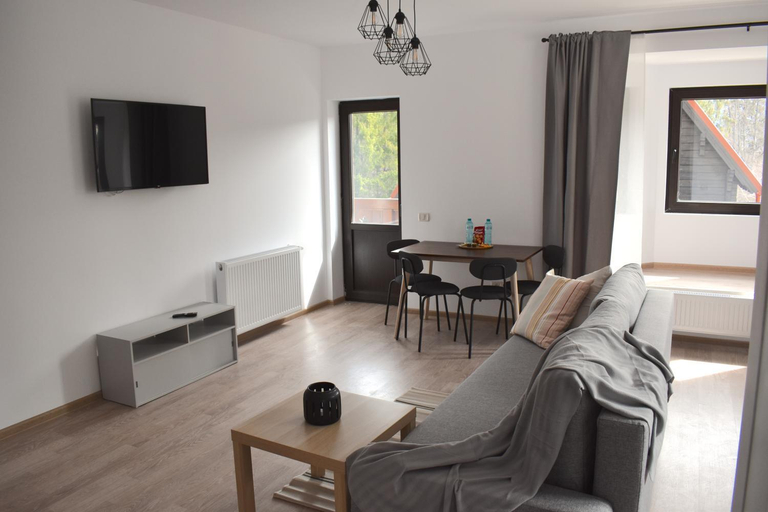 Others 4, Cosy & Minimalistic Apartments Sinaia - Mountain View & Parking, Sinaia