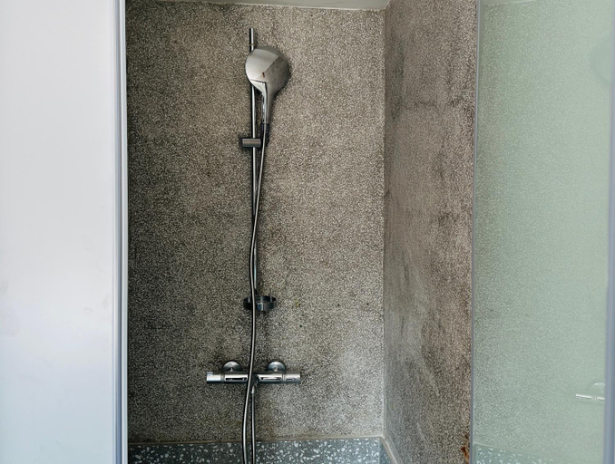 Bathroom 5