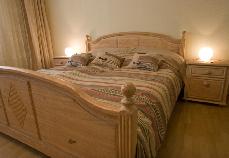 Bedroom 12