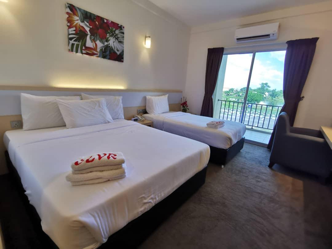 Bedroom 3, SERDANG LAKE VIEW RESORT, Bandar Baharu