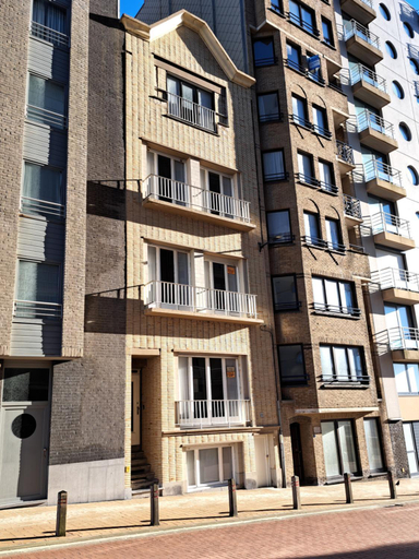Others 2, Apartment Van Hecke, West-Vlaanderen