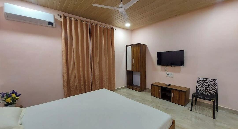 Bedroom 3, Soham Beach Resort, Diveagar, Raigarh