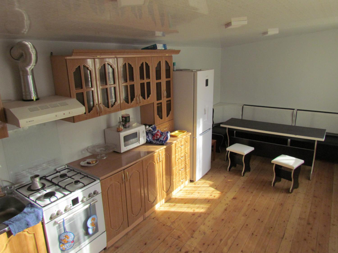 Others 5, Arsego Hostel