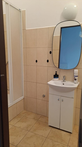 Bathroom 2, Apartamenty Krakowskie Przedmiescie nr 9, Lublin City