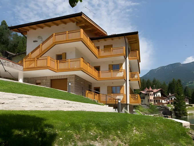 Exterior view 5, Villa Edelweiss, Belluno
