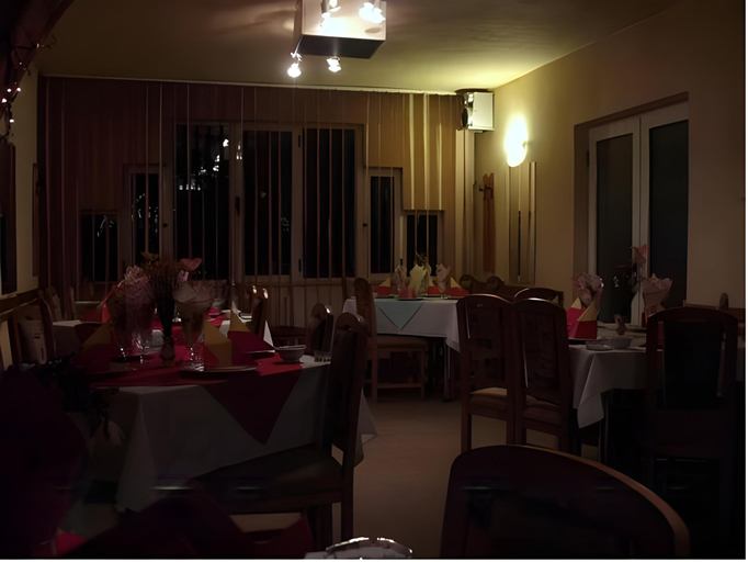 Food & Drinks 3, Pensiunea Caro, Deva