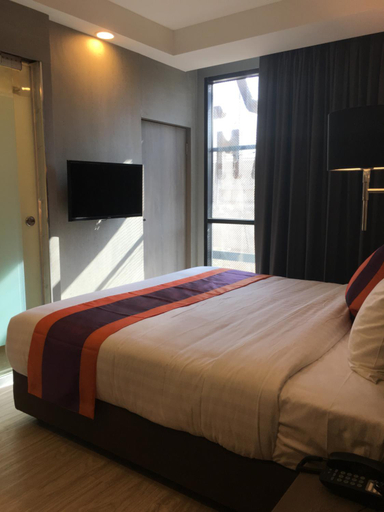 Bedroom 24