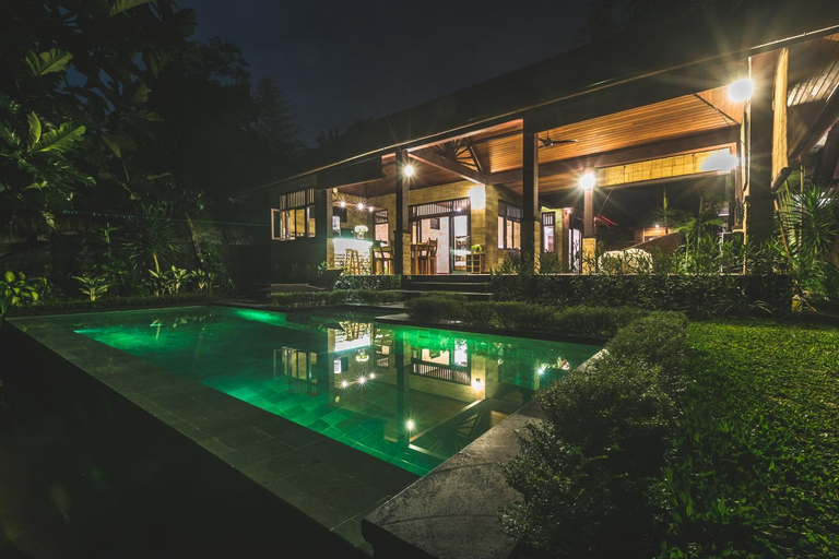 Swimming Pool 3