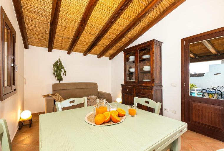 Others 3, Villa Sole, Ogliastra