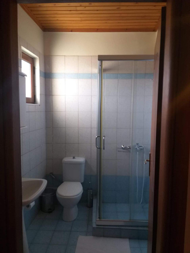 Bathroom, Ξενωνας questhouse Electra isari, Peloponnese