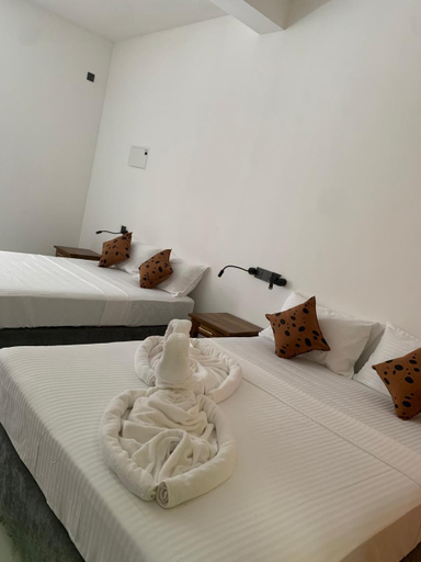 Bedroom 2, Malindu Yala Gate , Thissamaharama