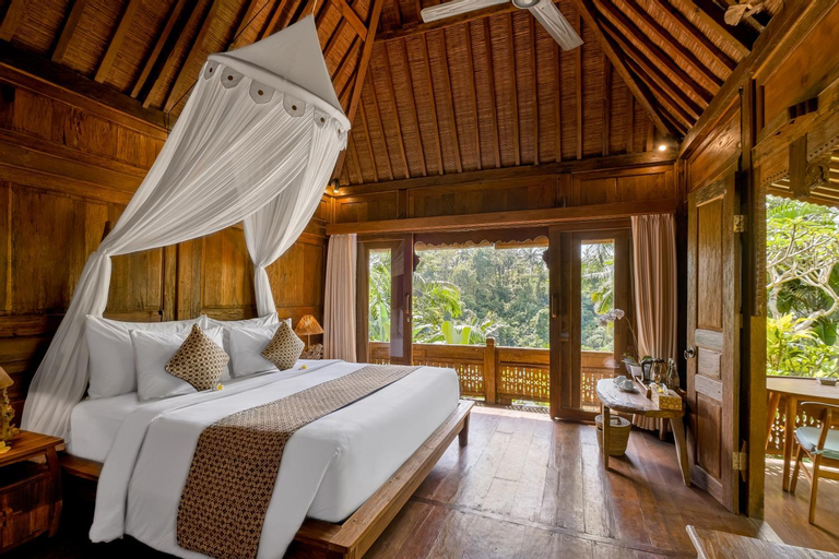Bedroom 12