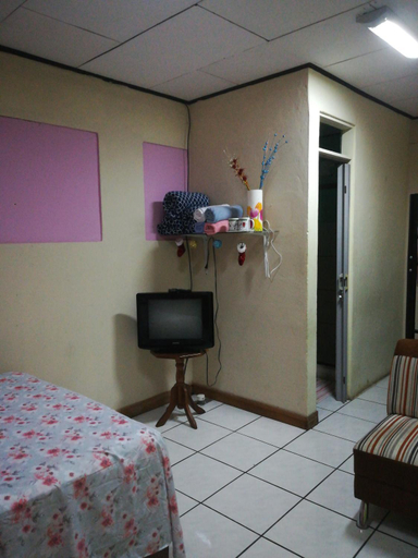 Bedroom 4, Belis, Alajuela