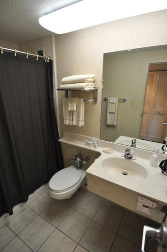 Bathroom, Hillside Inn, Jefferson