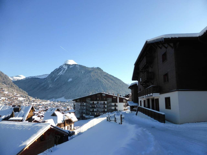 Les Cesaries A4, Haute-Savoie