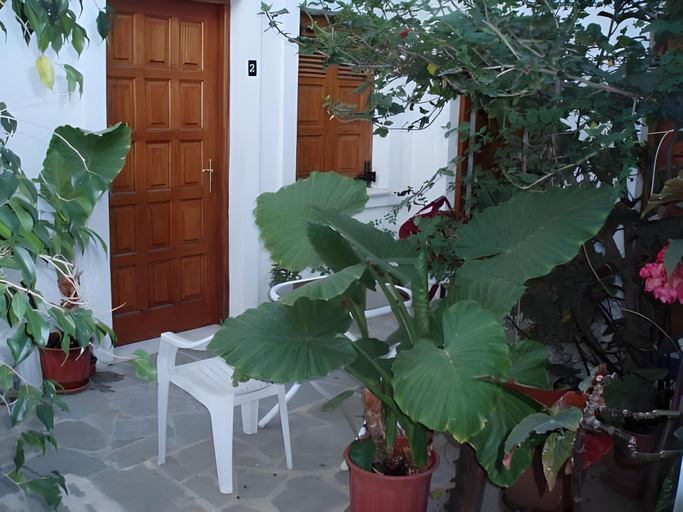 Others 4, Pantazis Studios, Attica